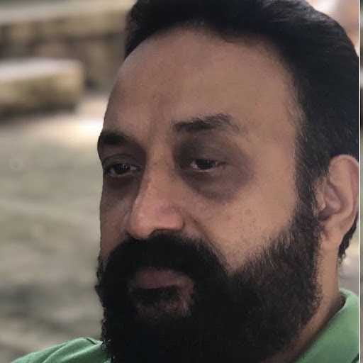 Philu Thomas-Profile