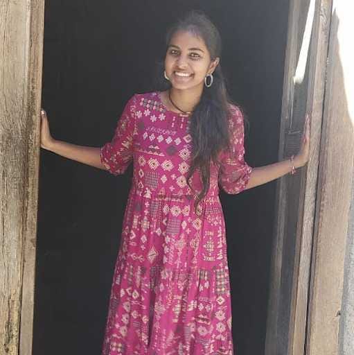 Yashi Reddy-Profile