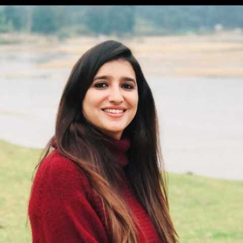 Swati Ahuja-Profile