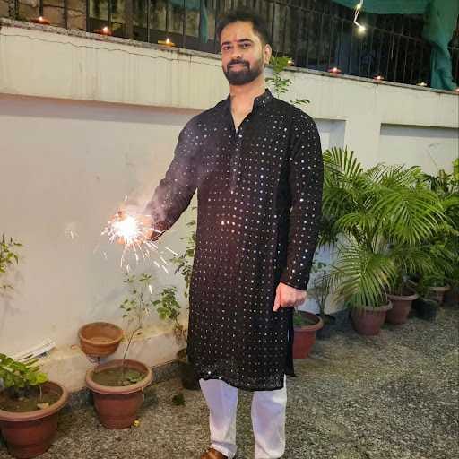 shubam gupta-Profile