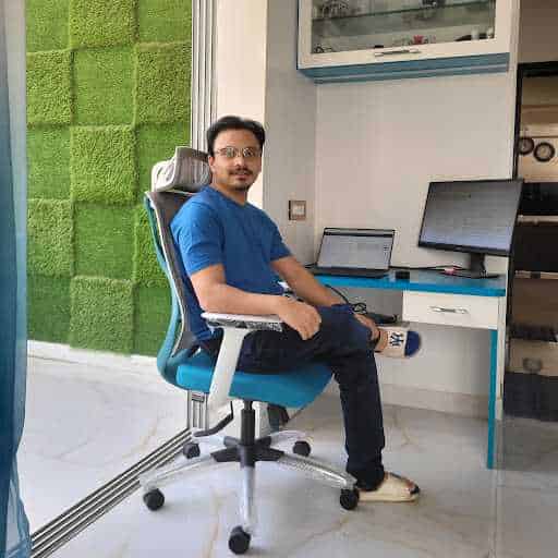 Shabbar Lokhandwala-Profile