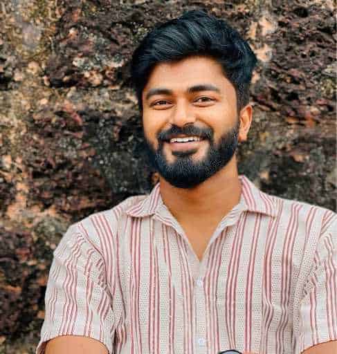 Dinesh Manoharan-Profile