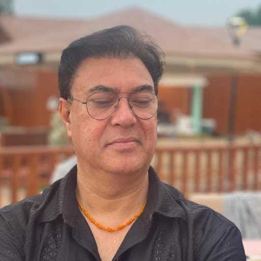 Vijay Sehdev-Profile