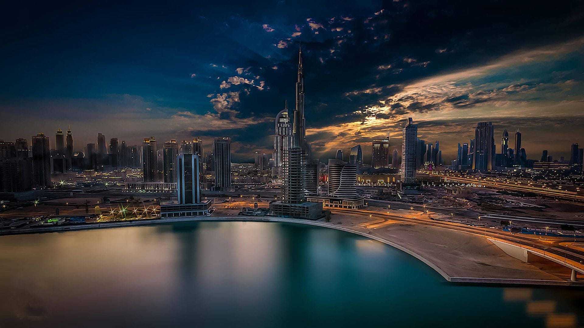 Arabian Icons: The Ultimate Dubai Story