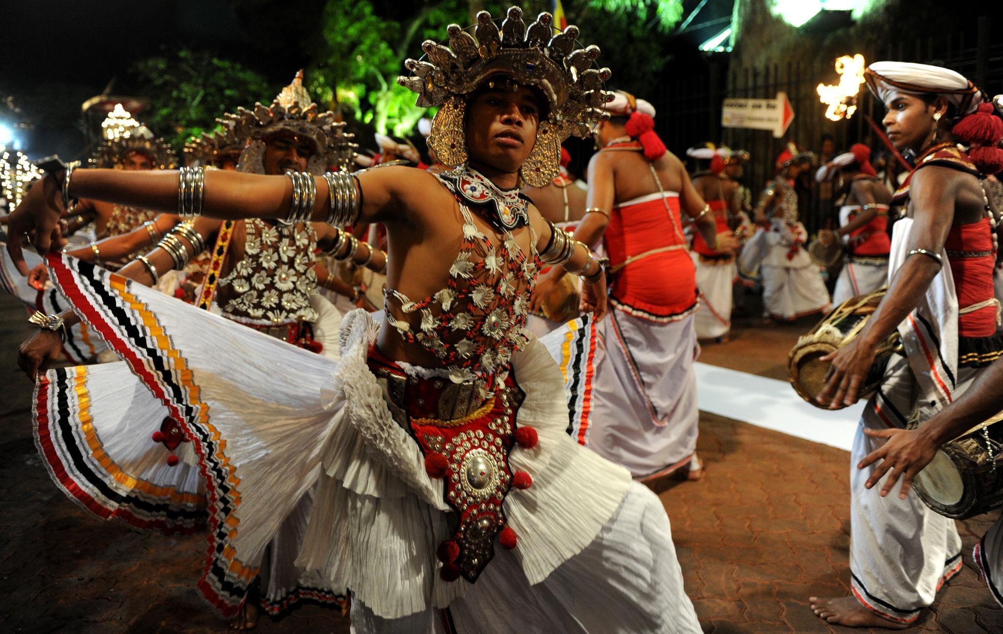 4 Nights Sri Lanka Heritage & Coastal Escape | Hills, Wildlife & Shore