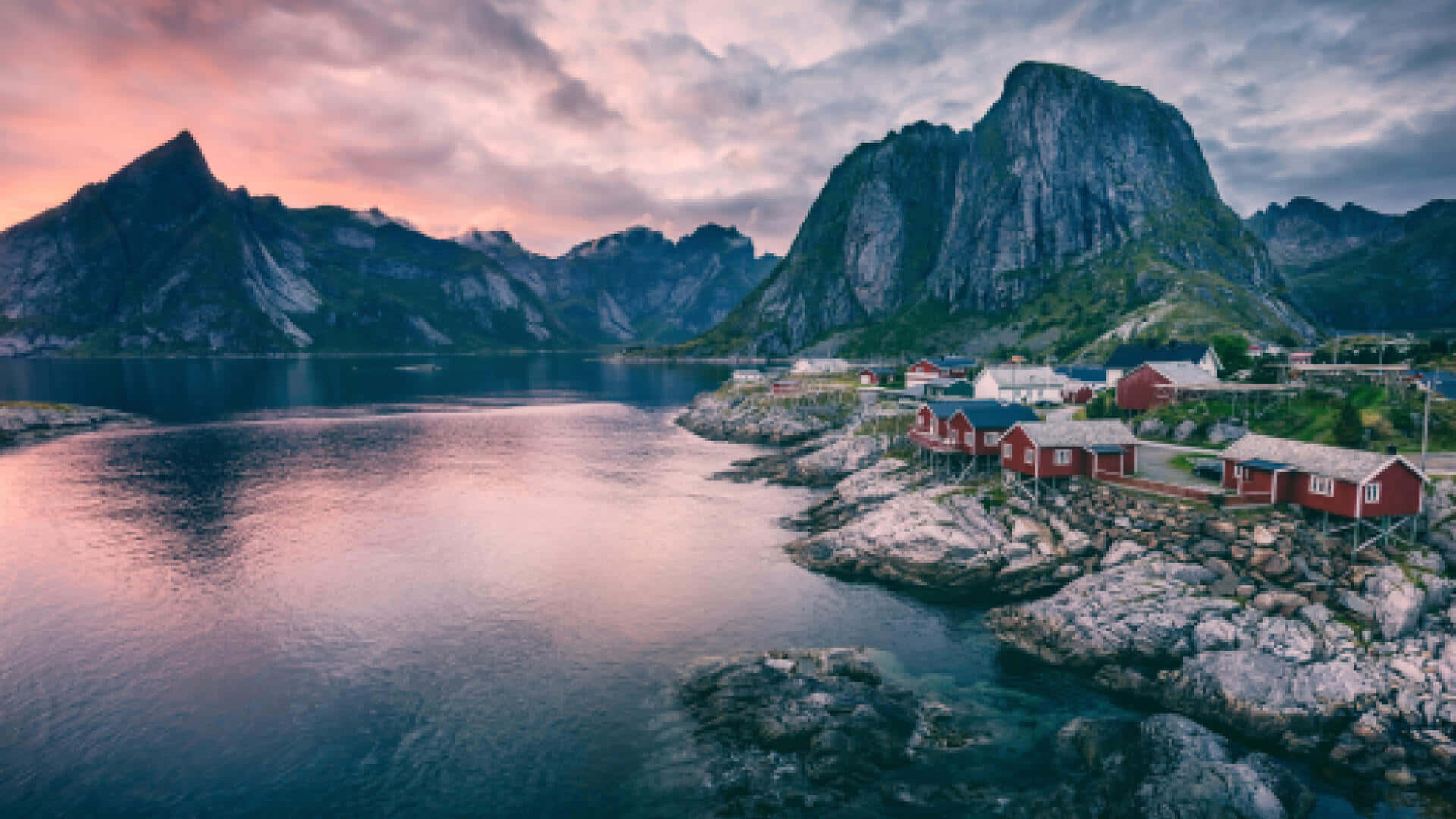 Scandinavia Honeymoon Packages