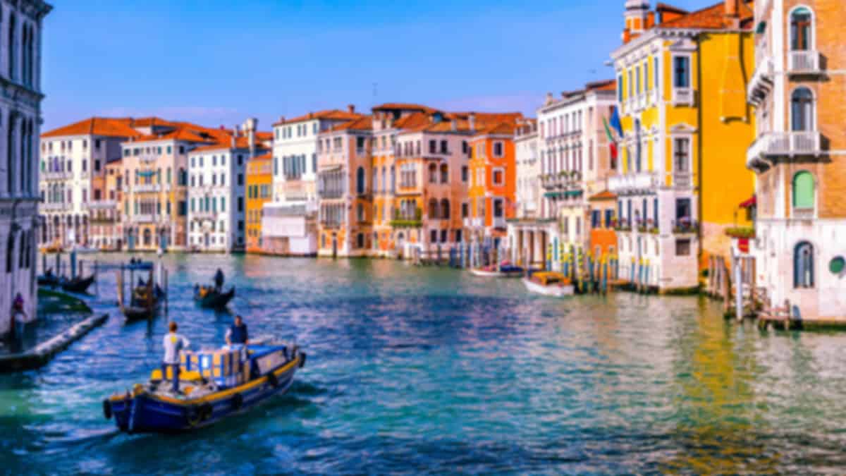 Venice Travel Guide 2026: Places to Visit, Itinerary, Cost & Tips
