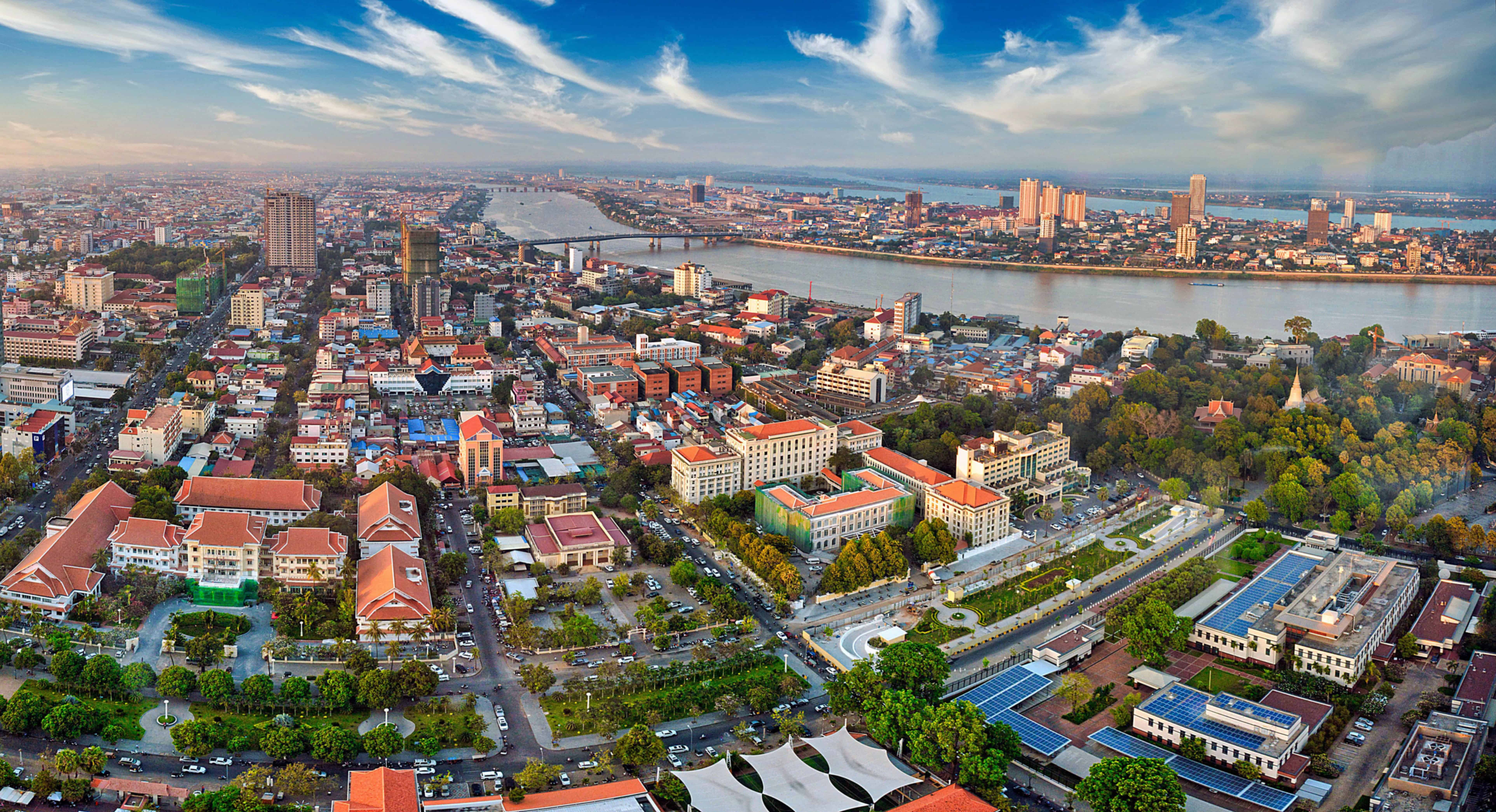 Phnom Penh Travel Guide and Tourism