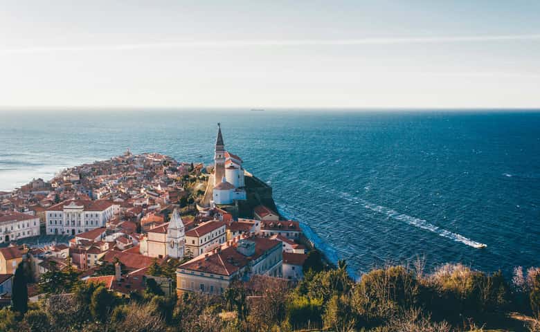 Piran Travel Guide and Tourism
