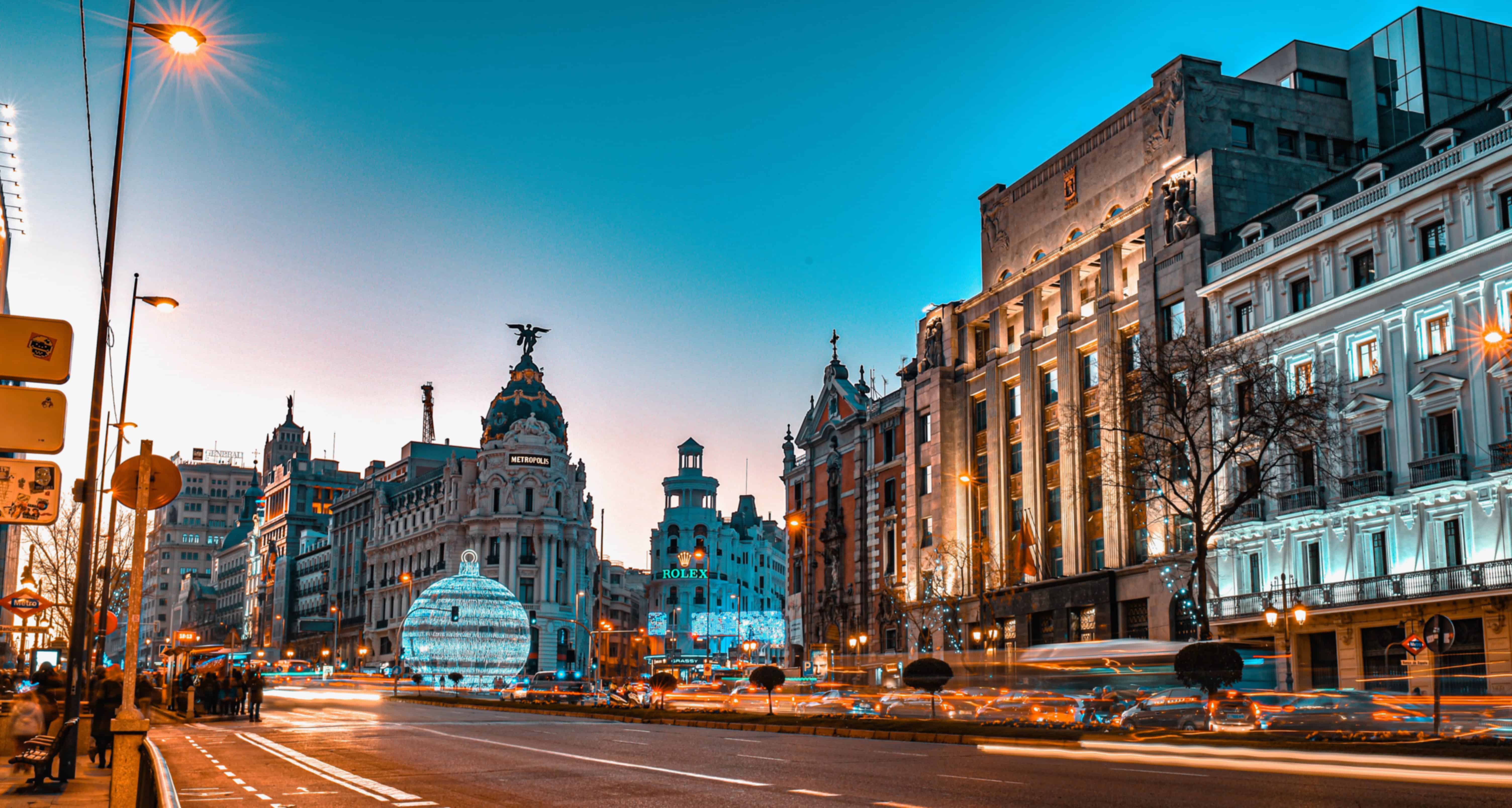 Madrid Travel Guide and Tourism