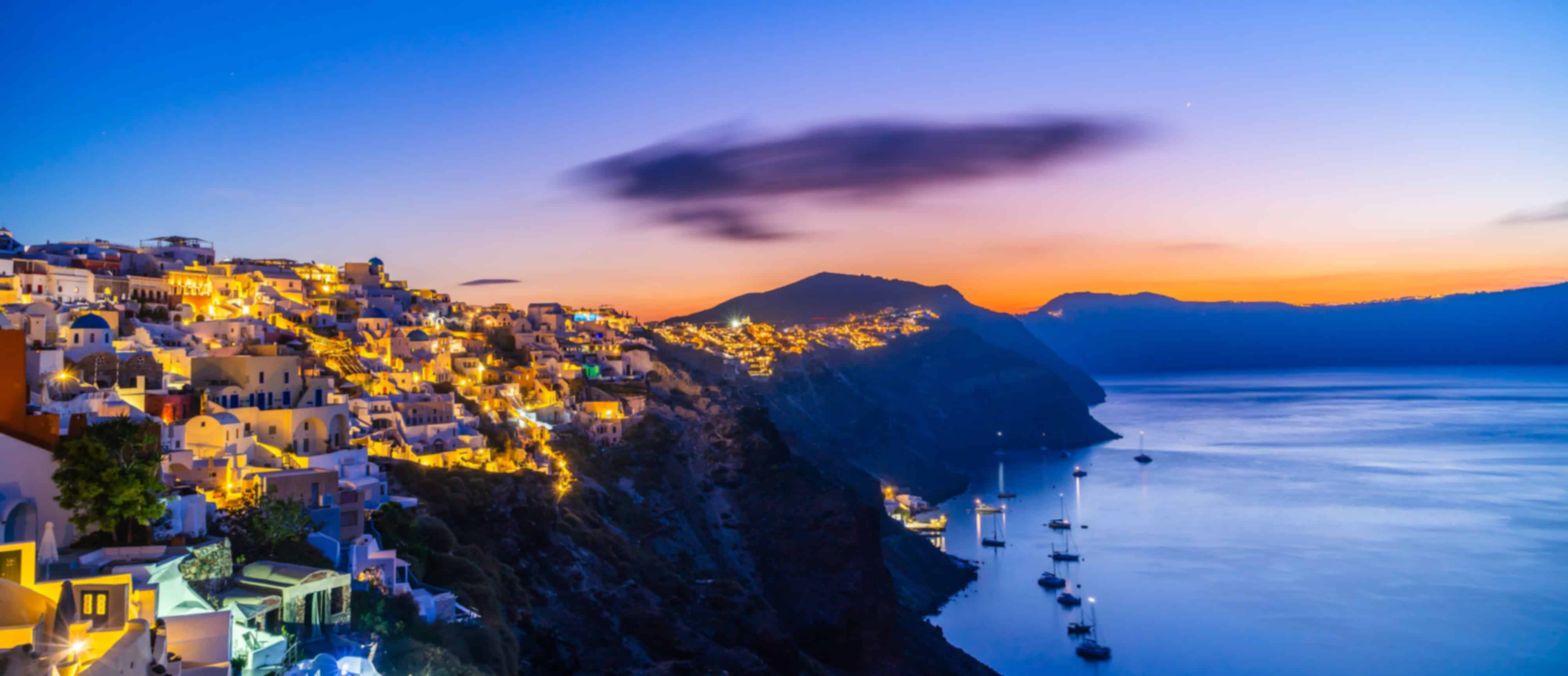 Santorini Travel Guide and Tourism