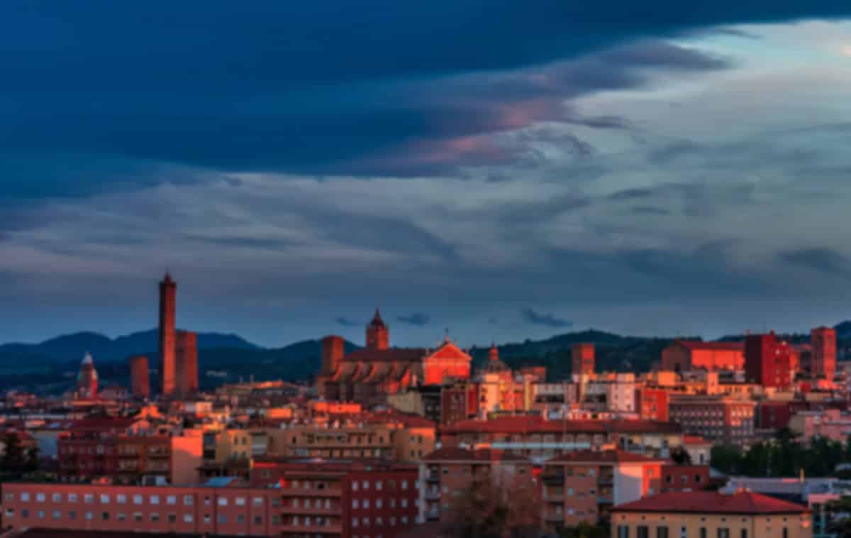 Bologna Travel Guide and Tourism