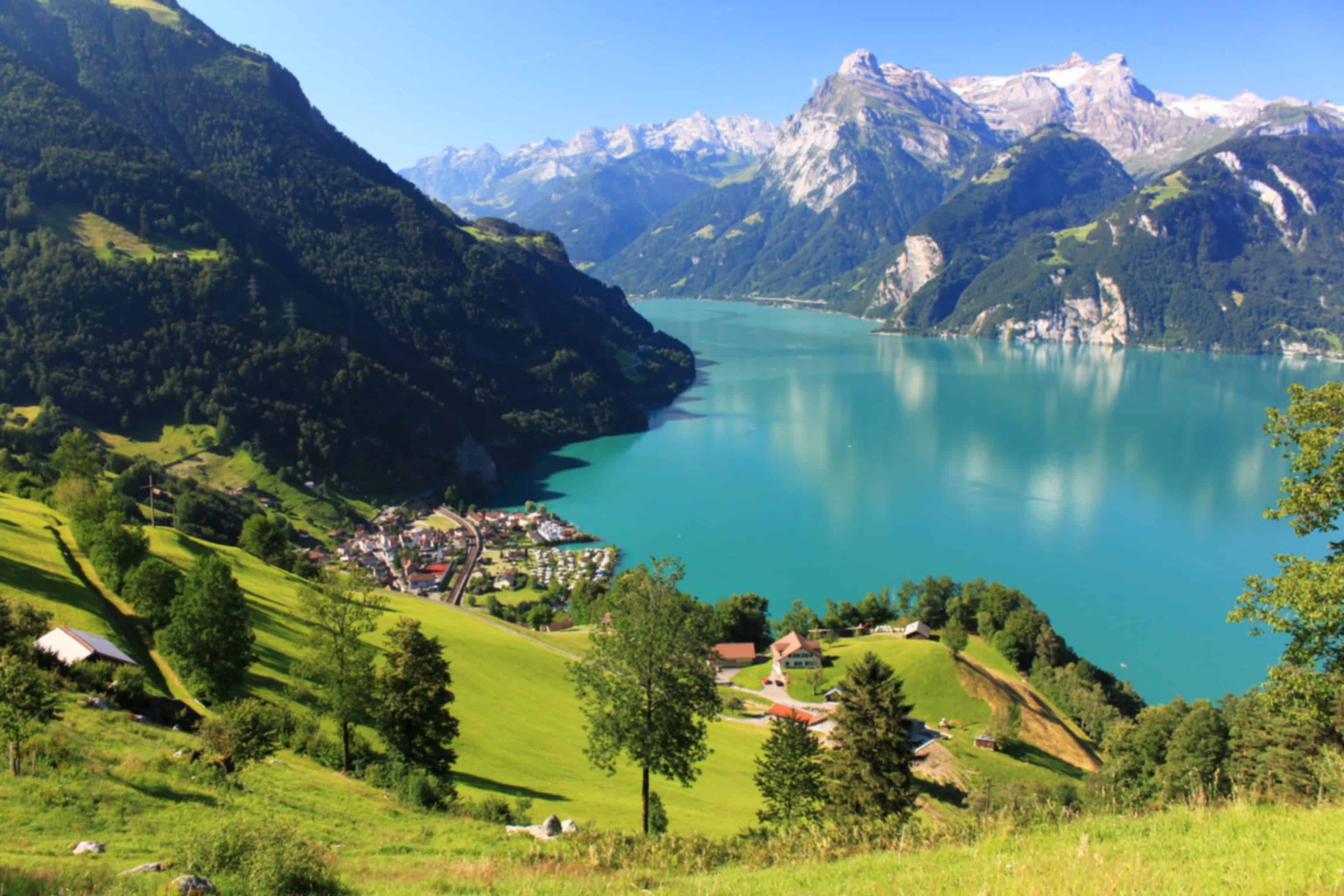 Switzerland in July : Best Places to Visit, Festivals, Lakes & Adventure Sports Guide