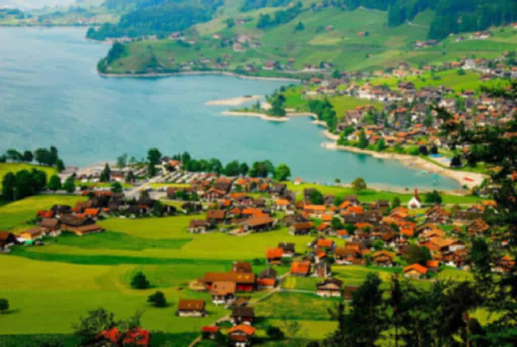Switzerland for Seniors: Step-Free Tours, Scenic Trains & Wellness Travel 