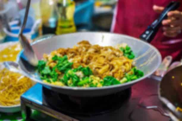 Talad Tote Night Market Pattaya – Complete 2026 Visitor Guide