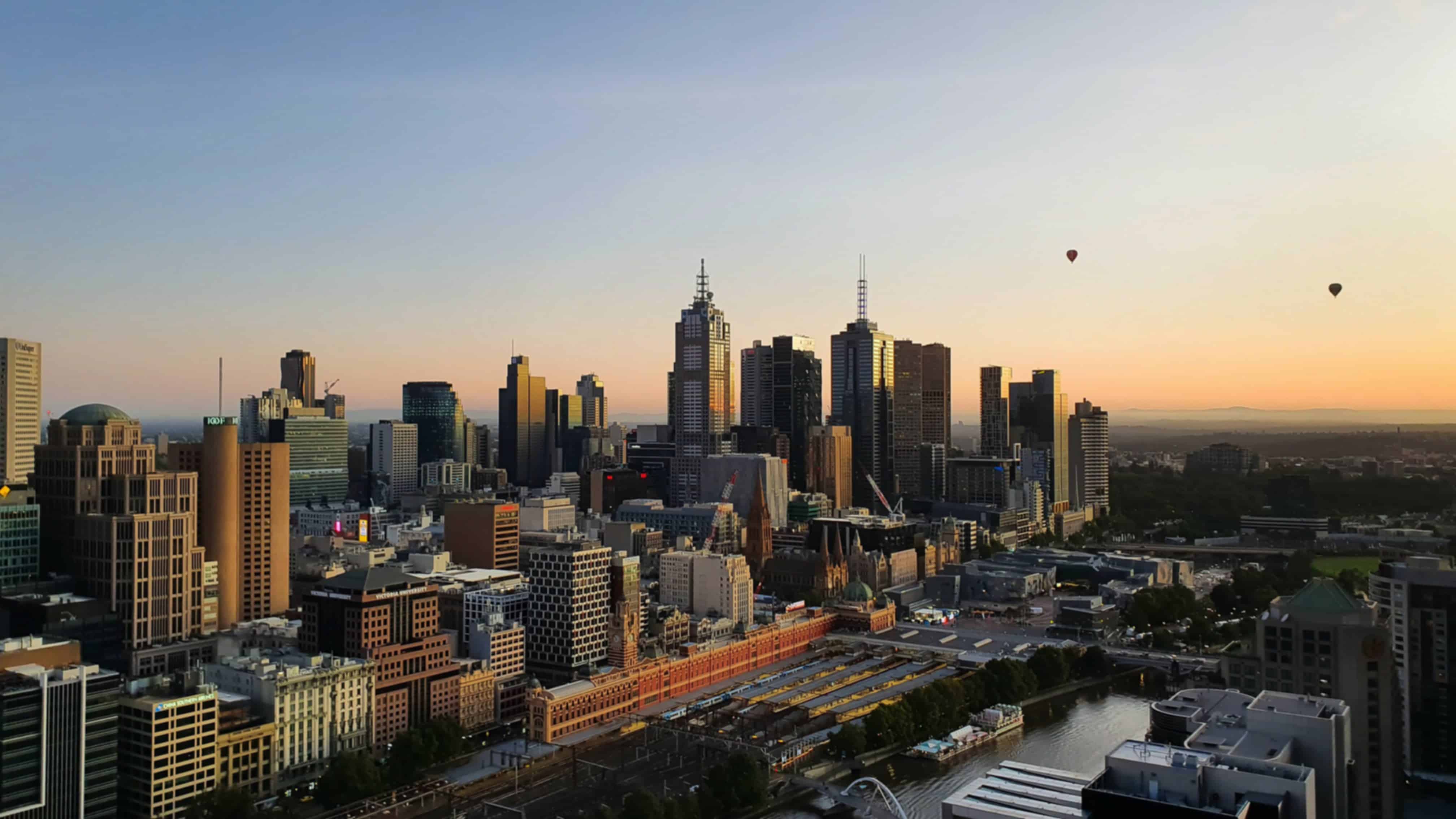 Melbourne Travel Guide: Top Attractions, Best Time to Visit, Things to Do & Travel Tips